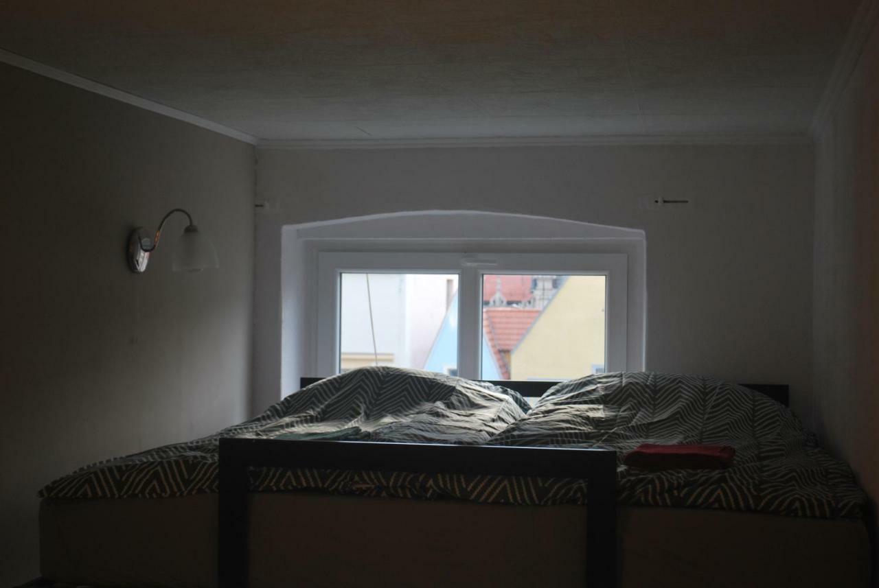 Pokoje W Cichym Mieszkaniu 50M Od Rynku Apartment วรอตซวาฟ ภายนอก รูปภาพ
